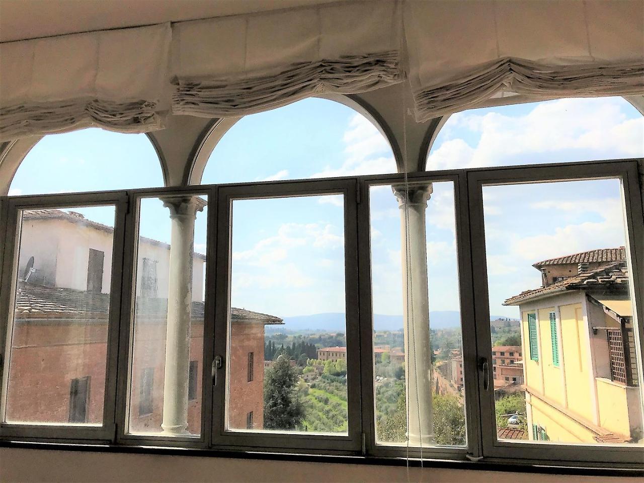La Diana Apartment เซียนา ภายนอก รูปภาพ